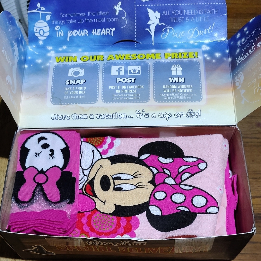 Pink Minnie Mouse Kitchen Set - Picture 8 of 11
